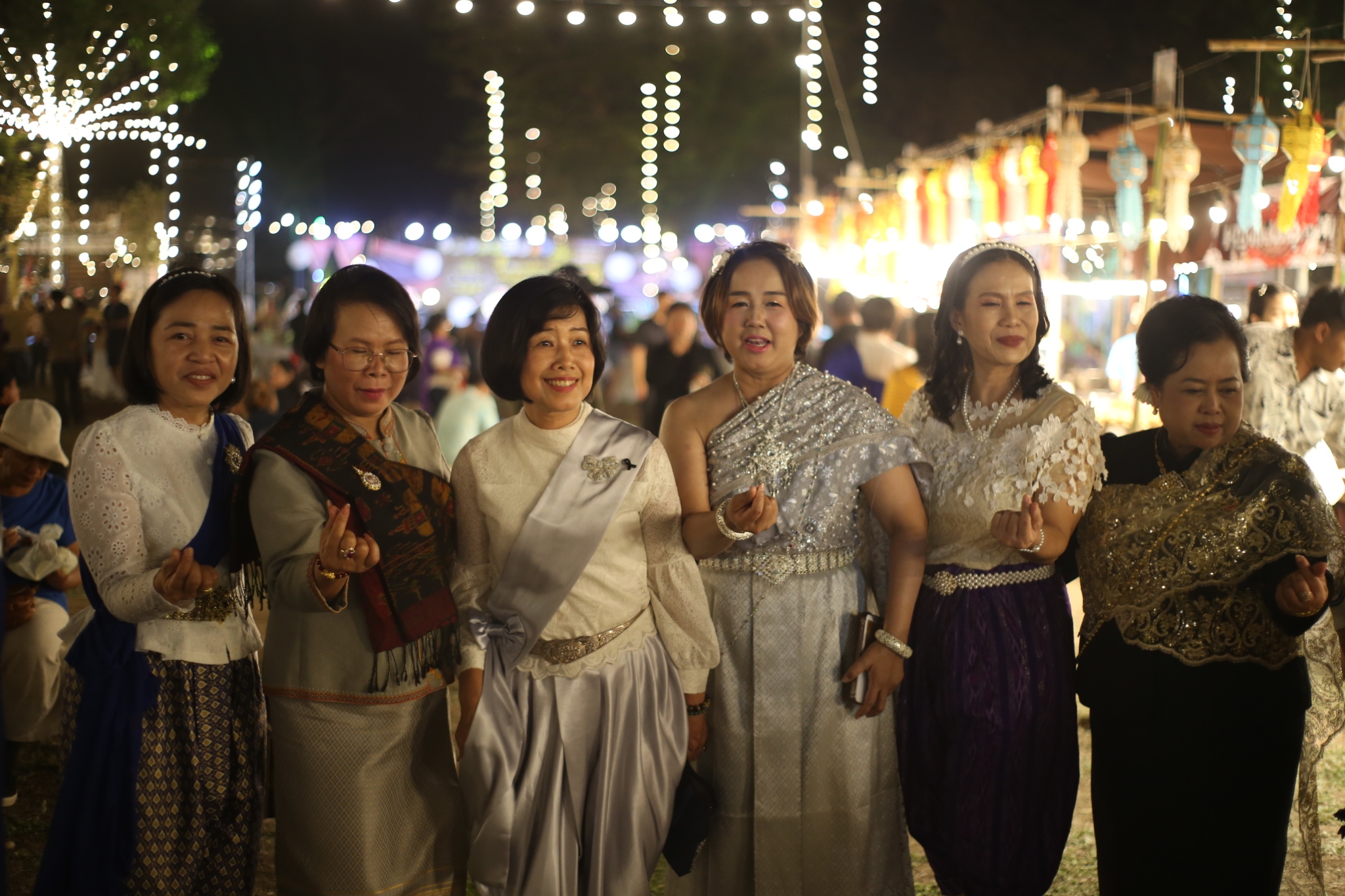 title - ส.ป.ก.พิษณุโลก ร่วมเปิดงานถนนสายวัฒนธรรม “เลียบวัด เคียงวัง” ส่งเสริมศิลปวัฒนธรรม ในงานแผ่นดินสมเด็จพระนเรศวรมหาราชพิษณุโลก 2569 และร่วมเปิดการแสดงแสง เสียง ละครอิงประวัติศาสตร์ “เทิดพระเกียรติสมเด็จพระนเรศวรมหาราช” ประจำปี 2569 อย่างยิ่งใหญ่ ณ พระราชวังจันทน์